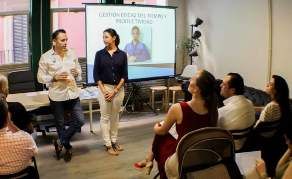 Gemma Ramírez, conferencista para eventos corporativos sobre Liderazgo Consciente