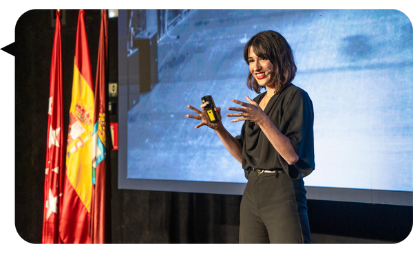 Izanami Martinez, conferencista para eventos corporativos sobre Liderazgo Inclusivo